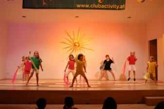 Kindershow 2004_1